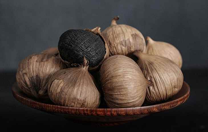 Schwarzer Knoblauch herstellen oder kaufen ?