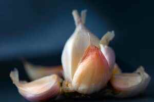 Schwarzer Knoblauch Wirkung Nebenwirkungen black garlic