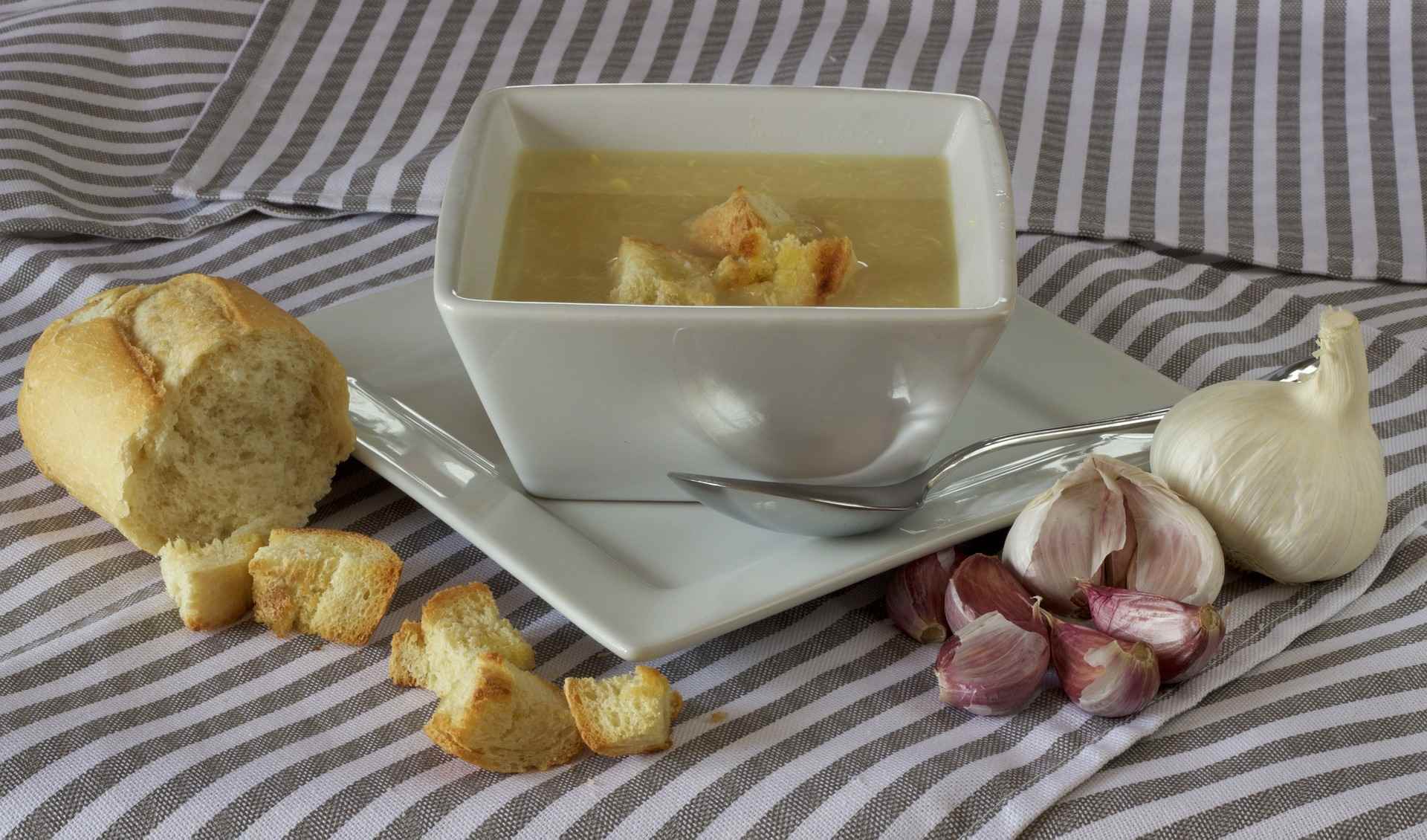 Knoblauch Suppe Rezept Creme Knoblauchsuppe